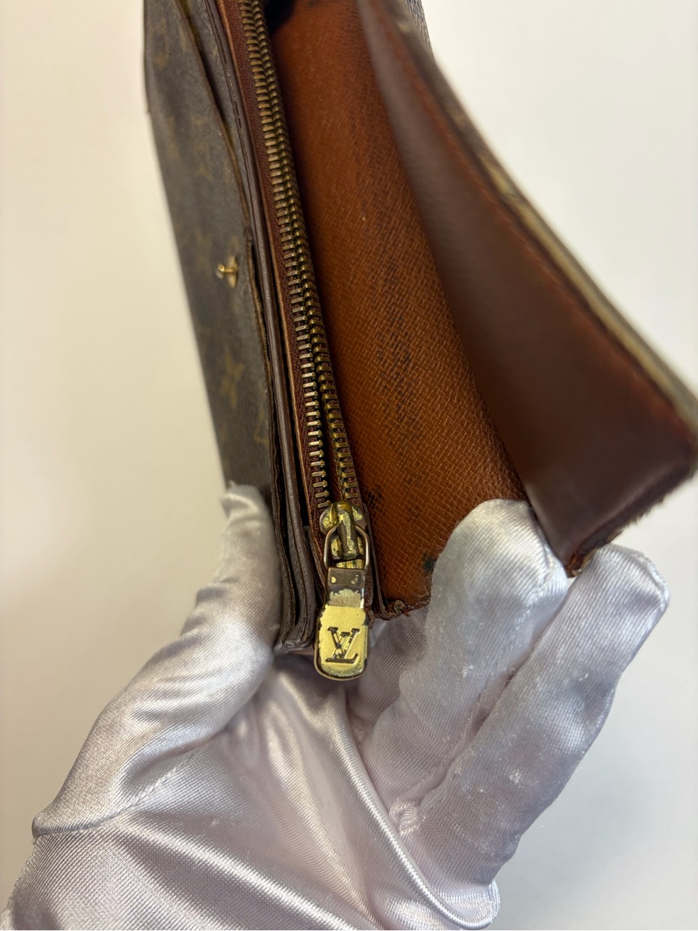Authentic Vintage Louis Vuitton Monogram Portefeuille Sarah Long Wallet - Picture 13 of 14